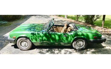 Triumph-Spitfire-1979-British-racing-green-Camel-5