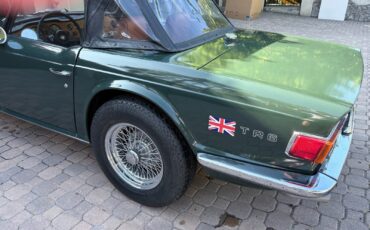 Triumph-TR-6-1972-Convertible-15