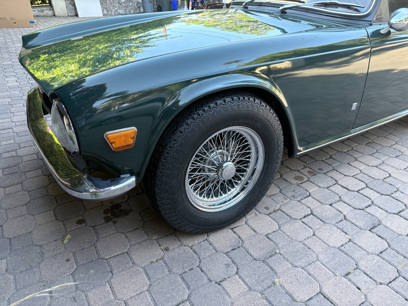 Triumph-TR-6-1972-Convertible-16