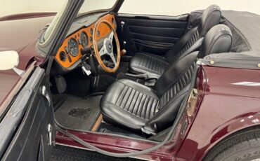Triumph-TR-6-1972-Convertible-35