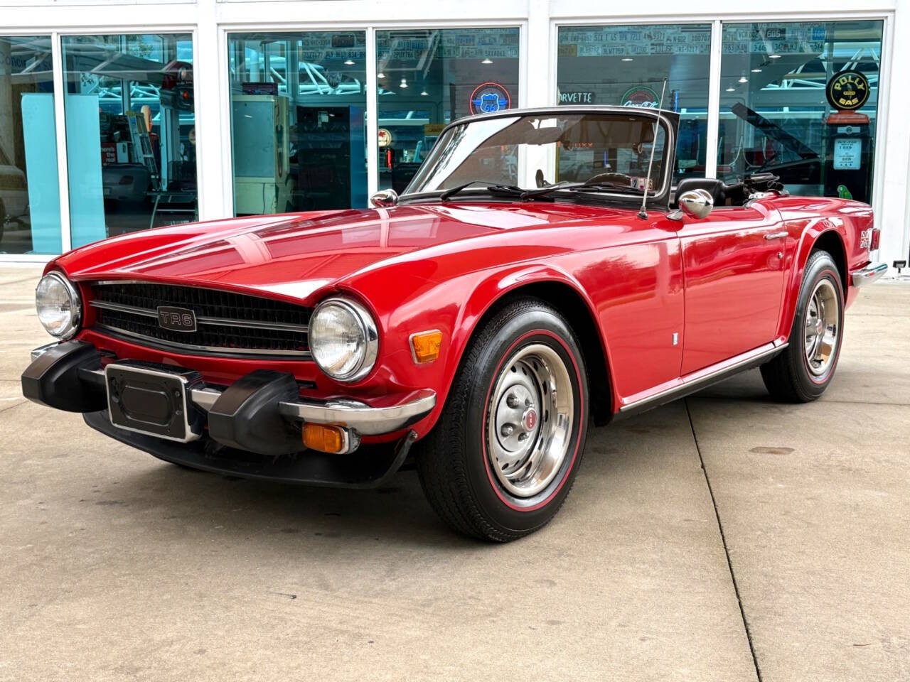 Triumph-TR-6-1976-Convertible-11