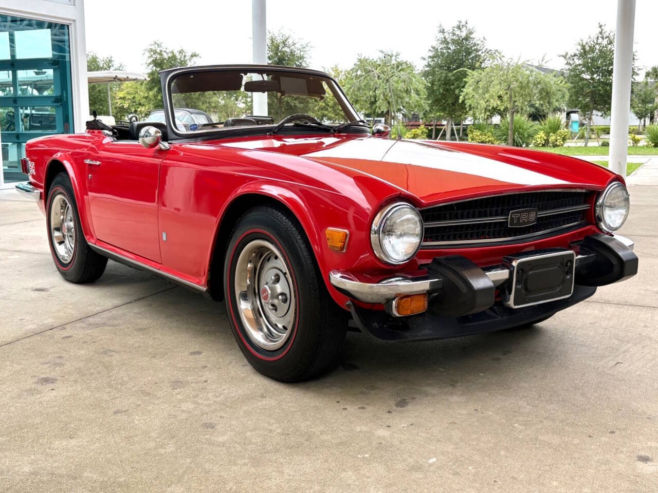 Triumph-TR-6-1976-Convertible-2