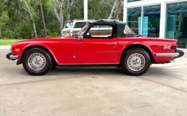 Triumph-TR-6-1976-Convertible-22