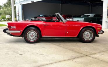 Triumph-TR-6-1976-Convertible-3