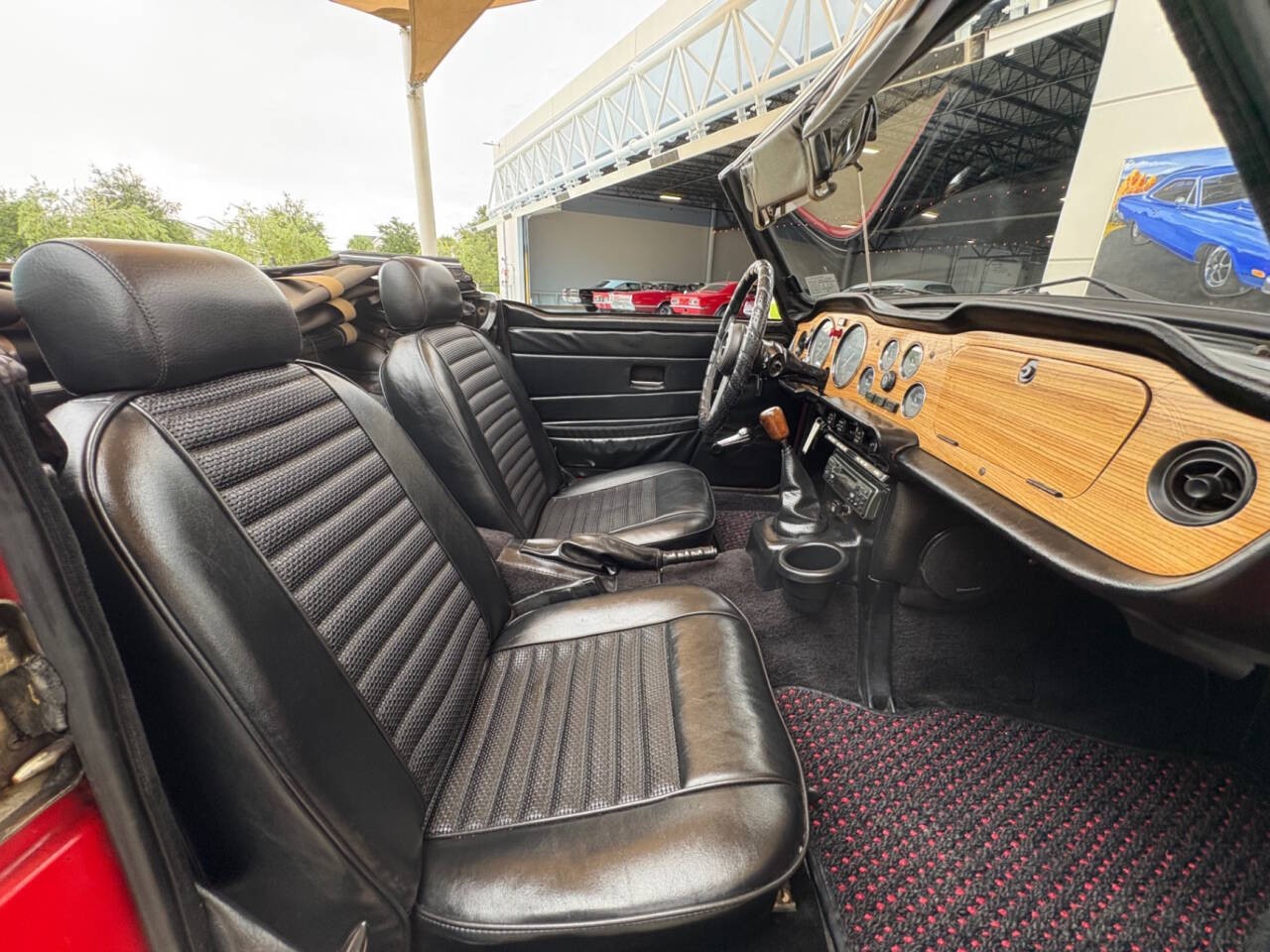 Triumph-TR-6-1976-Convertible-33