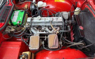 Triumph-TR-6-1976-Convertible-37