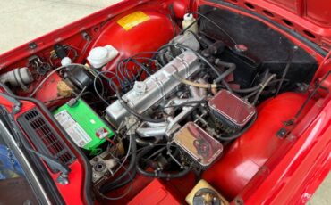Triumph-TR-6-1976-Convertible-38