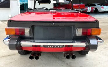 Triumph-TR-6-1976-Convertible-5