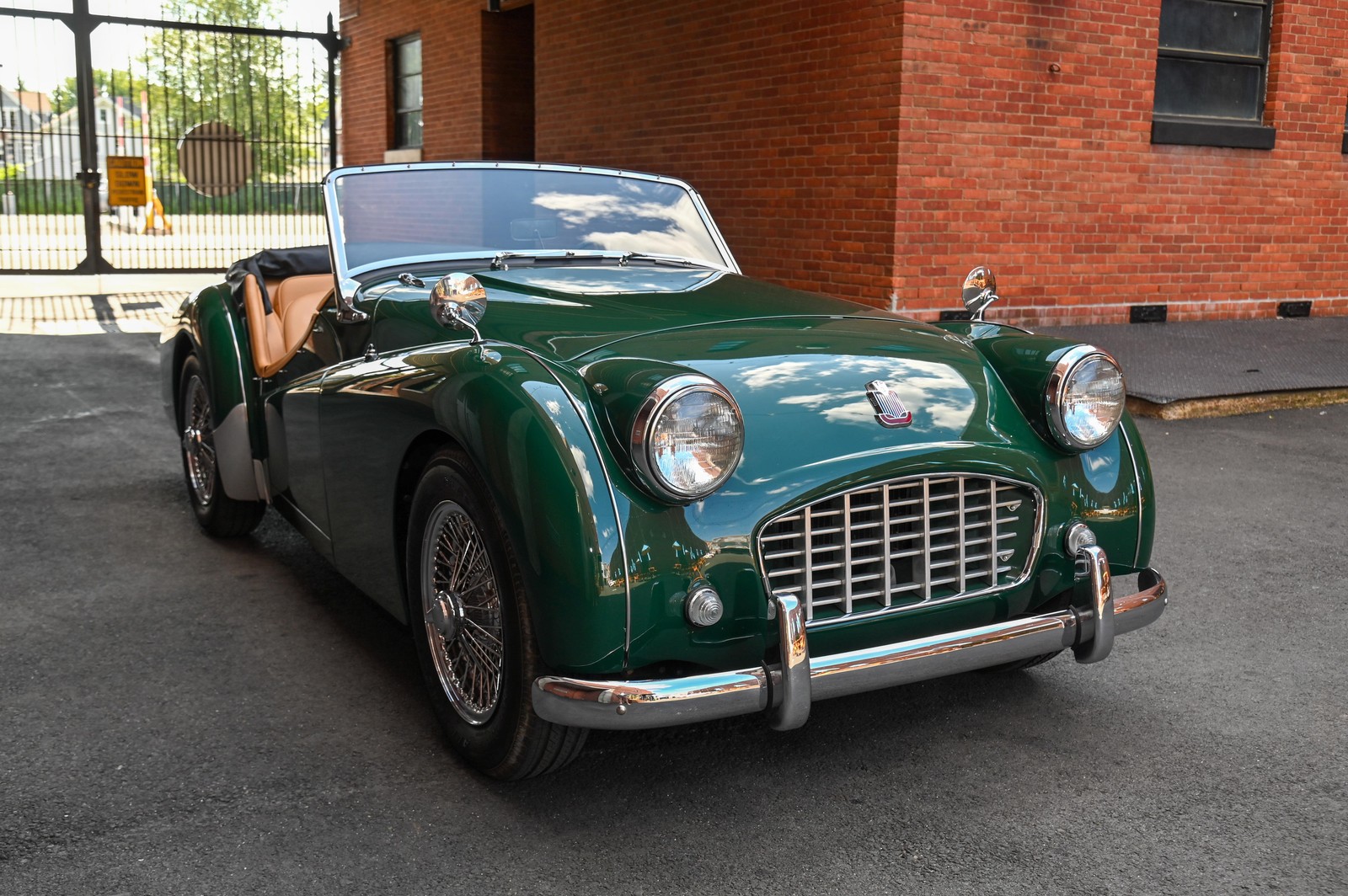 Triumph-TR3-1957-2