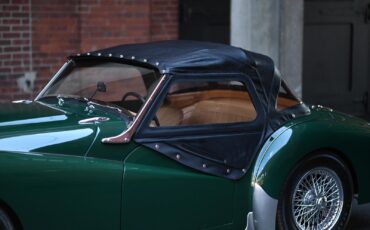 Triumph-TR3-1957-26