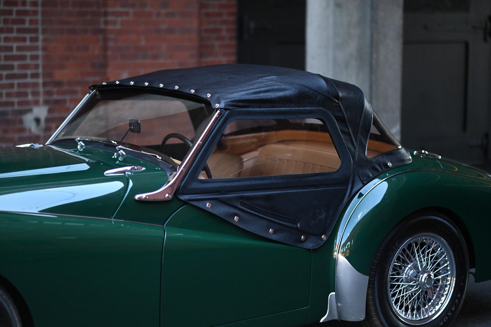 Triumph-TR3-1957-26