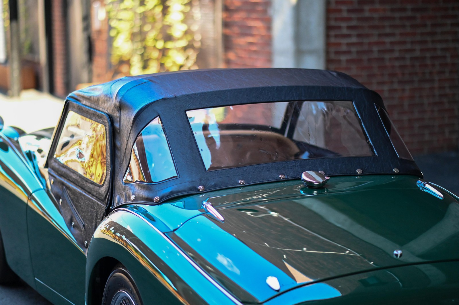 Triumph-TR3-1957-28