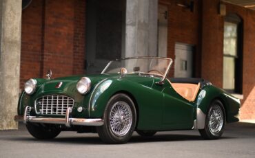 Triumph-TR3-1957