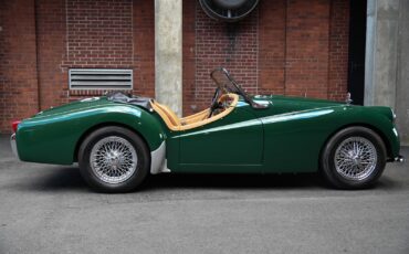 Triumph-TR3-1957-9