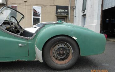 Triumph-TR3-1958-Convertible-10