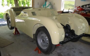 Triumph-TR3-1958-Convertible-3