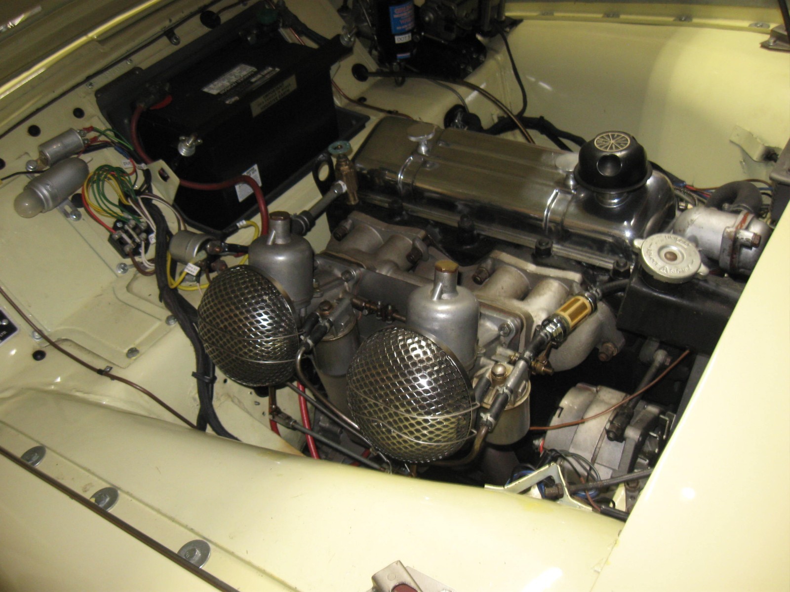 Triumph-TR3-1958-Convertible-5