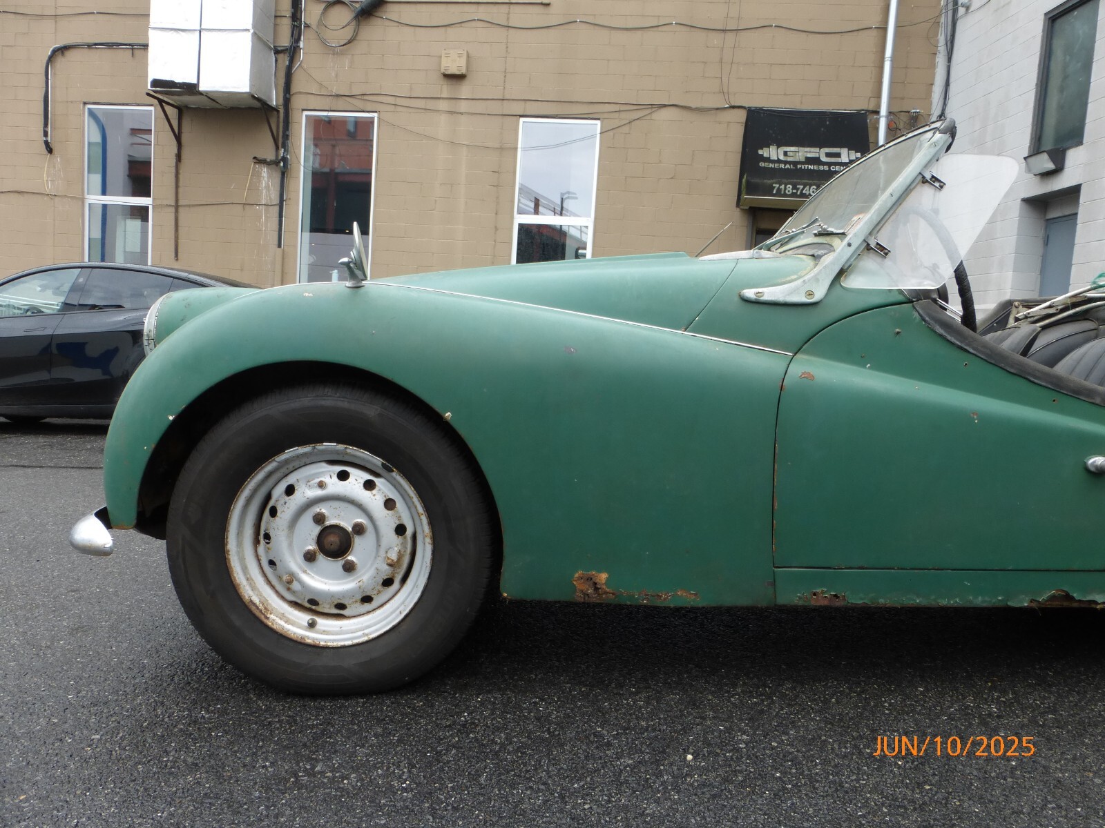 Triumph-TR3-1958-Convertible-9