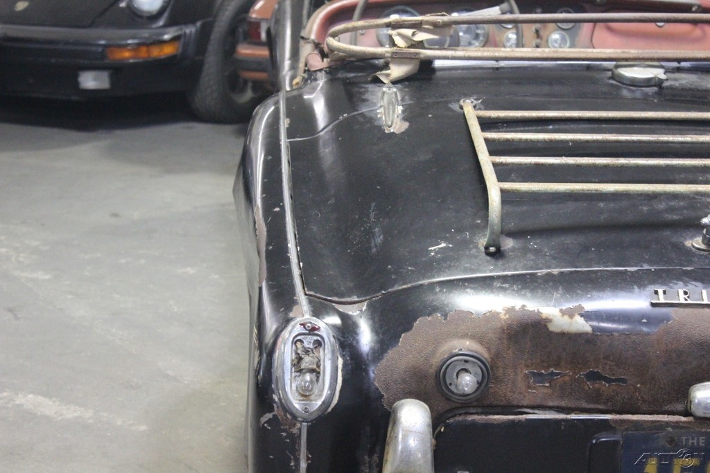 Triumph-TR3-1962-Convertible-7