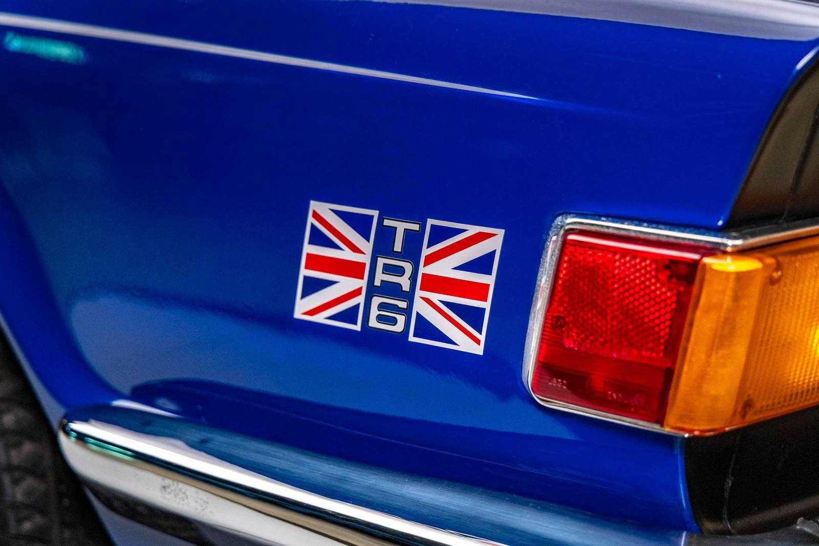 Triumph-TR6-1975-Other-14