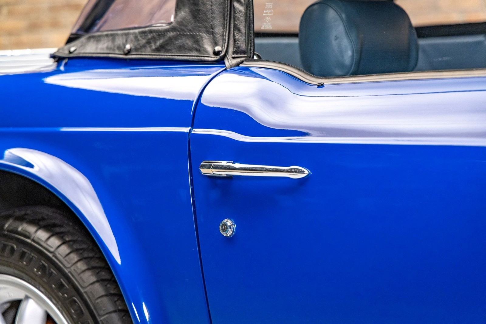 Triumph-TR6-1975-Other-18