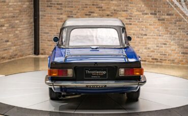 Triumph-TR6-1975-Other-5