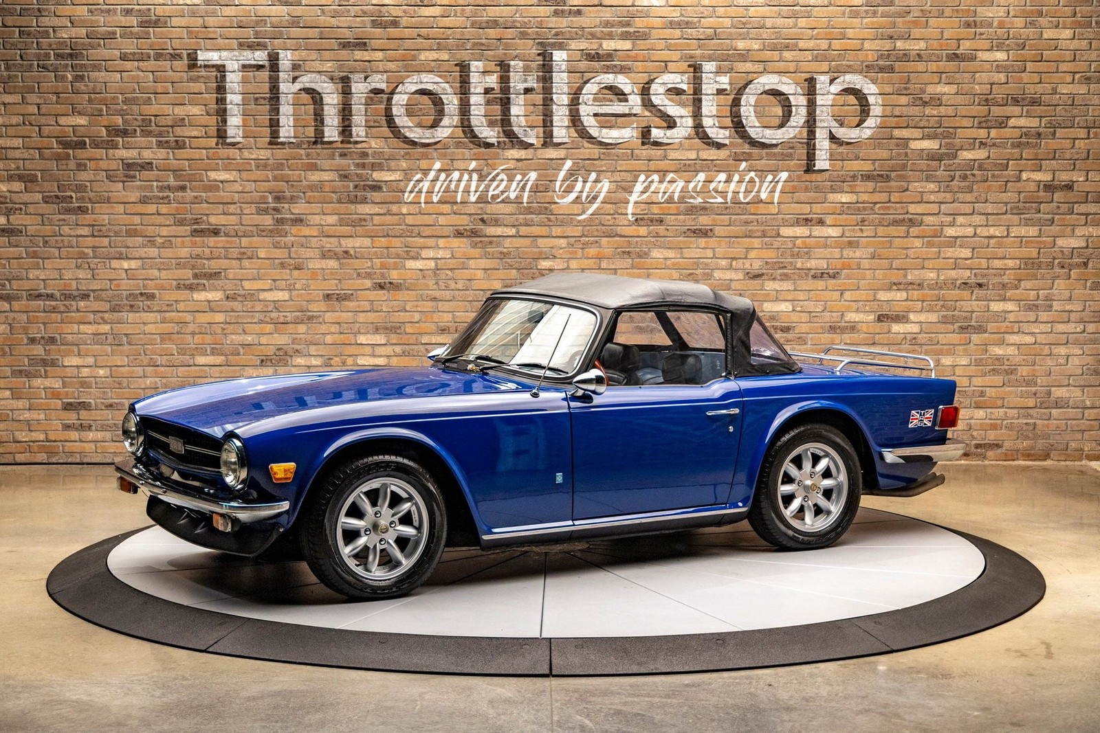 Triumph-TR6-1975-Other