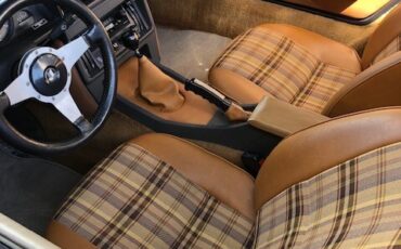 Triumph-TR7-1980-Convertible-16