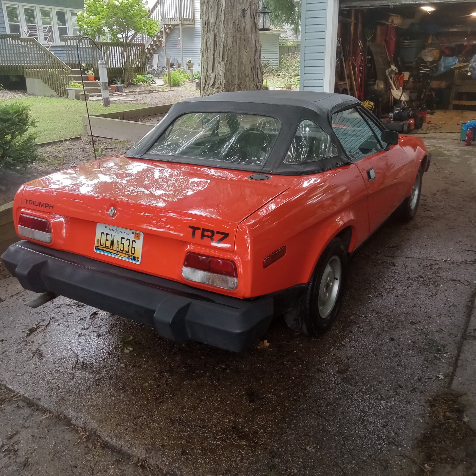 Triumph-TR7-1980-Convertible