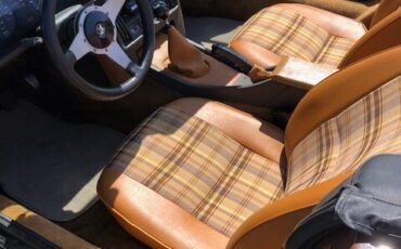 Triumph-TR7-1980-Convertible-7