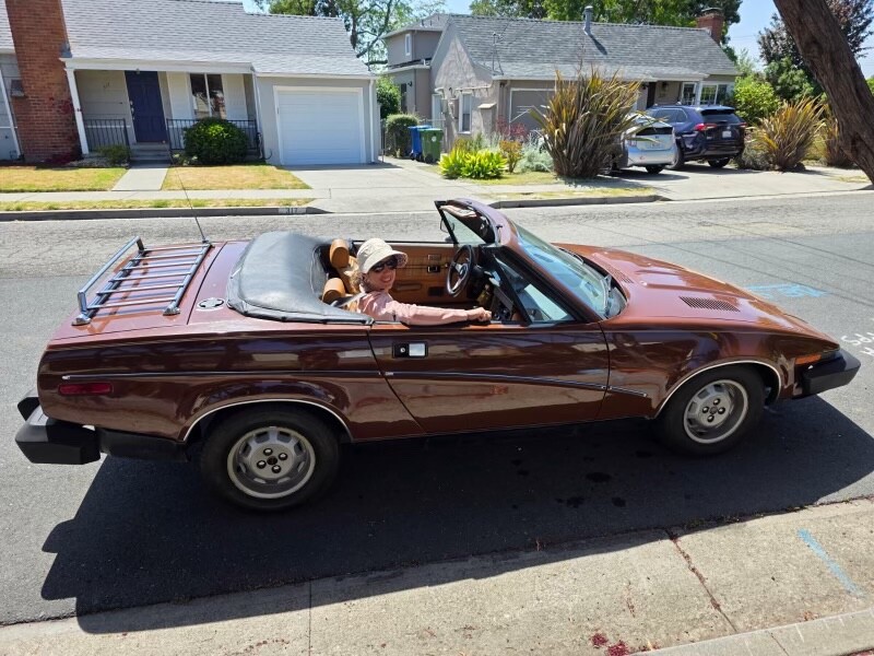 Triumph-TR7-1980-Convertible