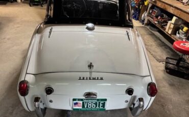 Triumph-Tr-3-1959-white-4