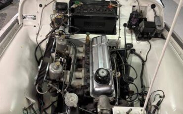 Triumph-Tr-3-1959-white-6