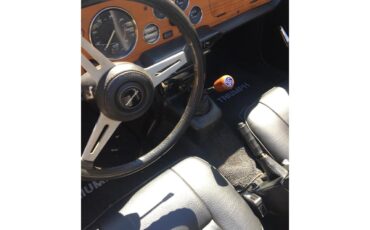 Triumph-Tr6-1974-Mallard-blue-Black-13