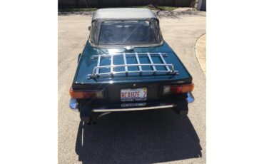 Triumph-Tr6-1974-Mallard-blue-Black-4