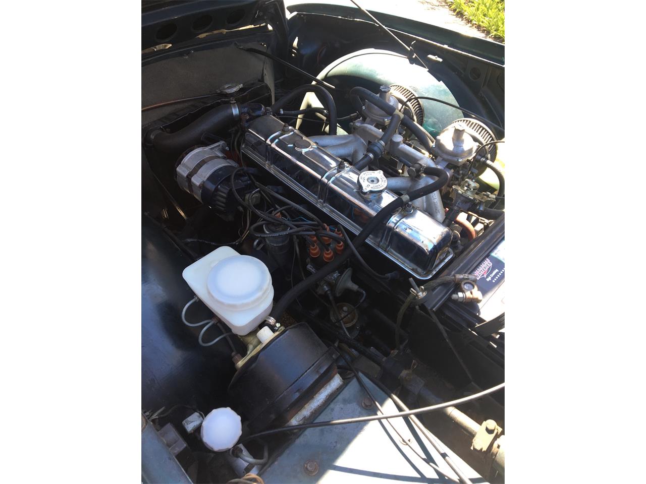 Triumph-Tr6-1974-Mallard-blue-Black-43