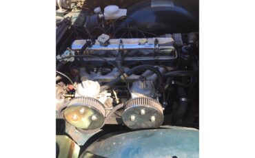 Triumph-Tr6-1974-Mallard-blue-Black-6