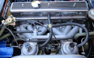 Triumph-Tr6-1975-Viper-Blue-21