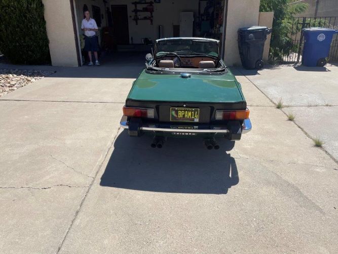 Triumph-Tr6-1976-2