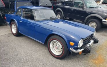 Triumph-Tr6-1976-Blue-Black-2