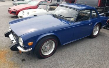 Triumph-Tr6-1976-Blue-Black-9