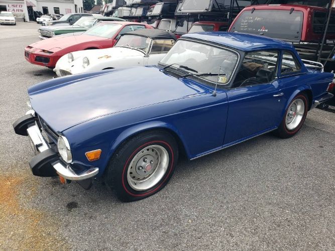 Triumph-Tr6-1976-Blue-Black-9