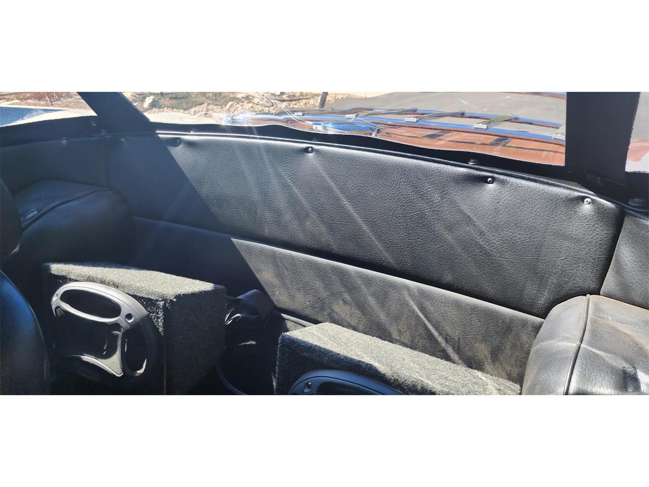 Triumph-Tr6-1976-British-Maple-Black-1