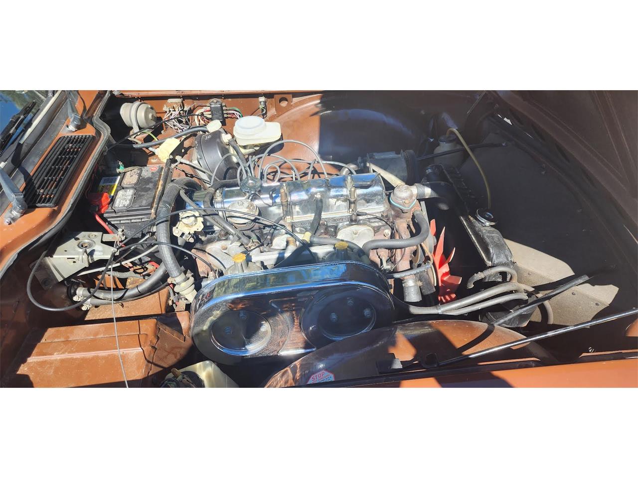 Triumph-Tr6-1976-British-Maple-Black-18