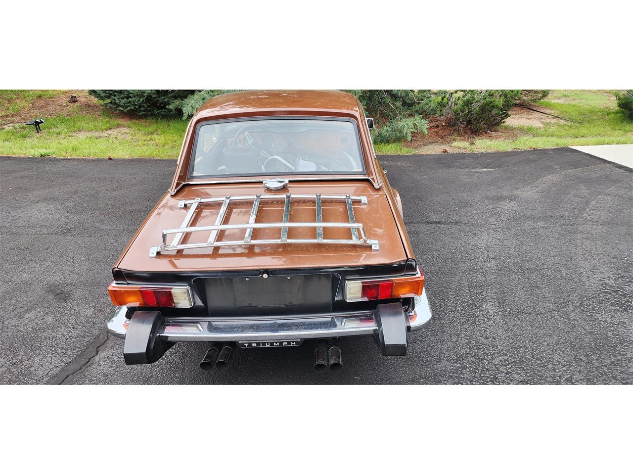 Triumph-Tr6-1976-British-Maple-Black-43