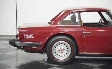 Triumph-Tr6-1976-Carmine-Red-Beige-24