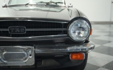 Triumph-Tr6-1976-Medium-Gray-Black-ampamp-Red-16