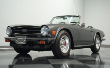Triumph-Tr6-1976-Medium-Gray-Black-ampamp-Red-17