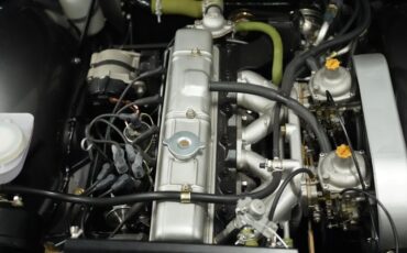 Triumph-Tr6-1976-Medium-Gray-Black-ampamp-Red-25