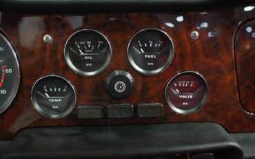 Triumph-Tr6-1976-Medium-Gray-Black-ampamp-Red-28